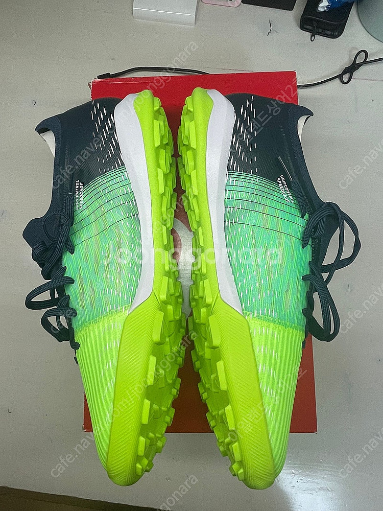 [275] 푸마 울트라 3.3 TT/TF 풋살화 275 미실착 새제품--1