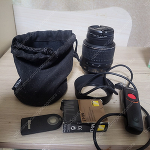 니콘 18-55렌즈 외