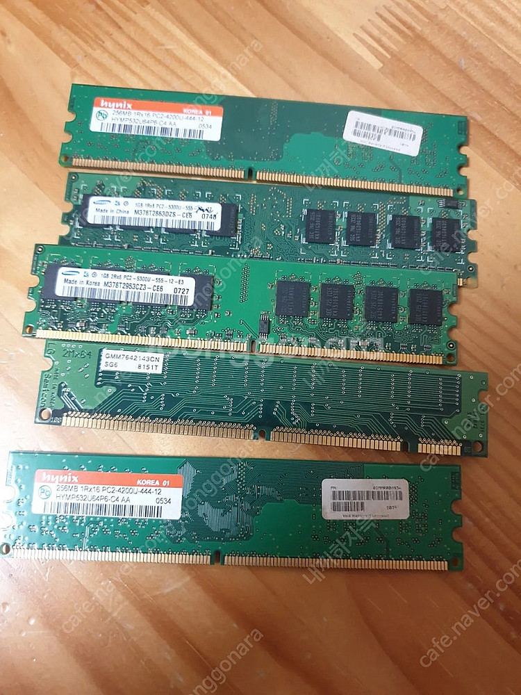 삼성 DDR2 1GB PC메모리 2개&기타--0
