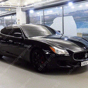 검정색 마세라티 콰트로포르테 중고 GTS 3.8 V8 중고차구매 바로상담가능 89,922 km