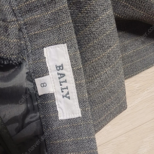 BALLY 스트라이프 정장 바지 8사이즈