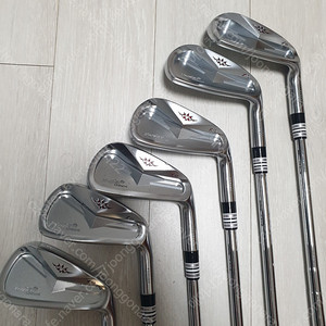 이와키(Iwaki) XNIPER 카와치 X10 단조 아이언 5-P (6아이언)