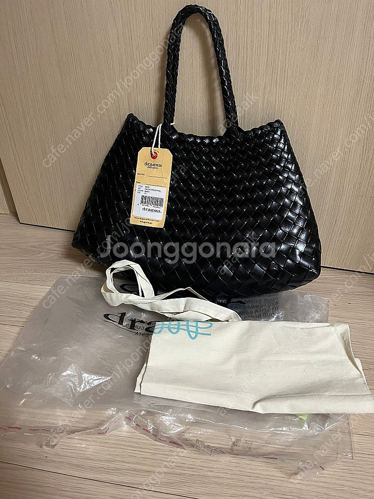 드래곤디퓨전 산타크로체 스몰 블랙--0