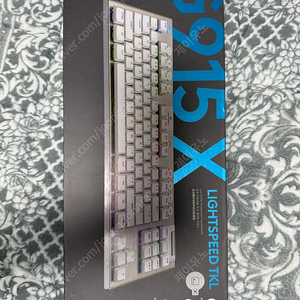 로지텍 G915X TKL 화이트 택타일 판매합니다