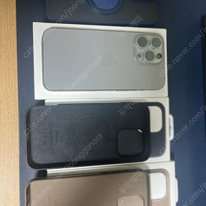 아이폰 15 프로맥스 티타늄 256GB 공기기 (카메라 무음)