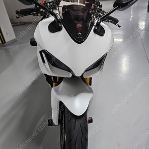 두카티 슈퍼스포츠 950s 팝니다