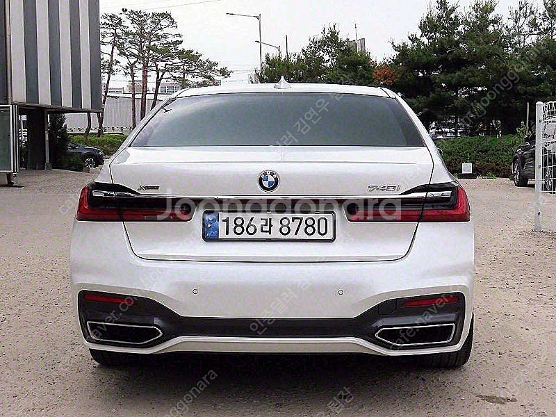 흰색 BMW 7시리즈 중고 BMW 중고 740I M 스...--9