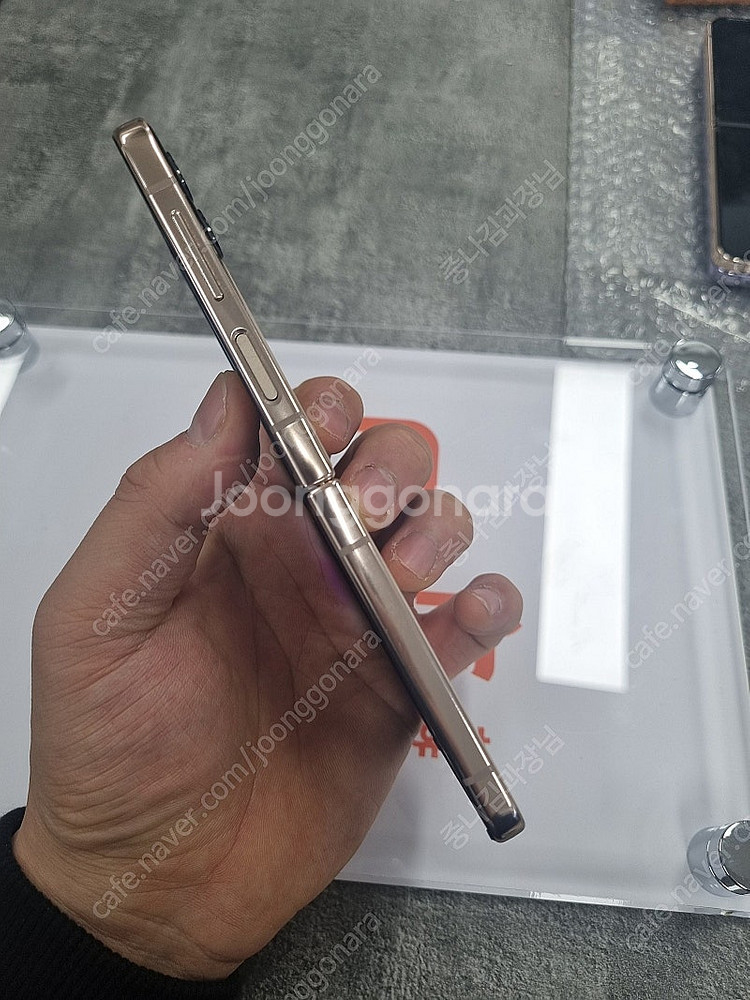 S급 갤럭시 Z플립4 무잔상 F721 삼성 정품할인판매...--3