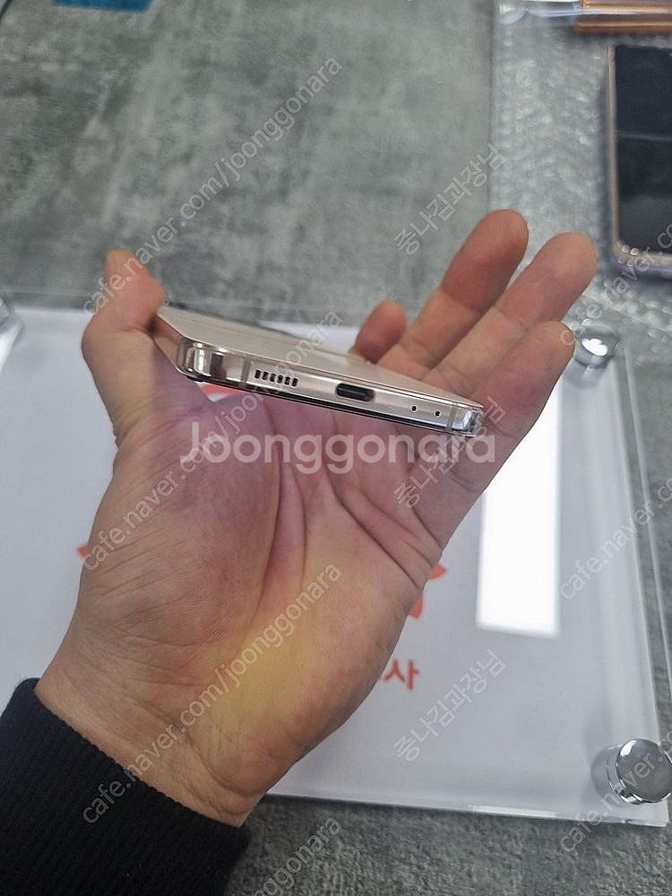 S급 갤럭시 Z플립4 무잔상 F721 삼성 정품할인판매...--4