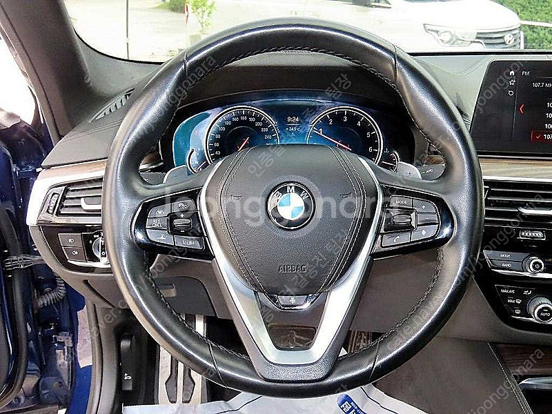 BMW 5시리즈 중고 BMW 530i 중고 5시리즈 중...--8