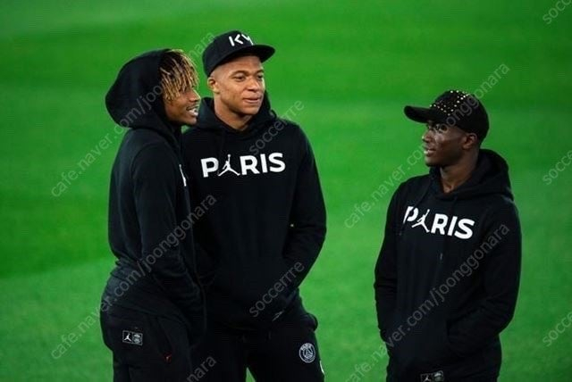 파리생제르망 psg x 조던 후드티 100사이즈(해외M) 이미지