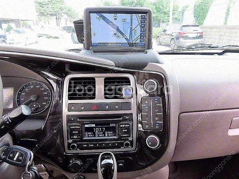 캠핑카 중고 포터2 흰색 2022년식 18,606km ...--9
