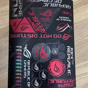 rog 메인보드에 동봉된 로그 스티커 ﻿