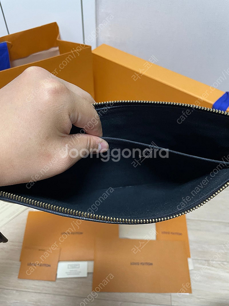 (새상품급, 풀구성) 루이비통 앙프렝뜨 클러치--4