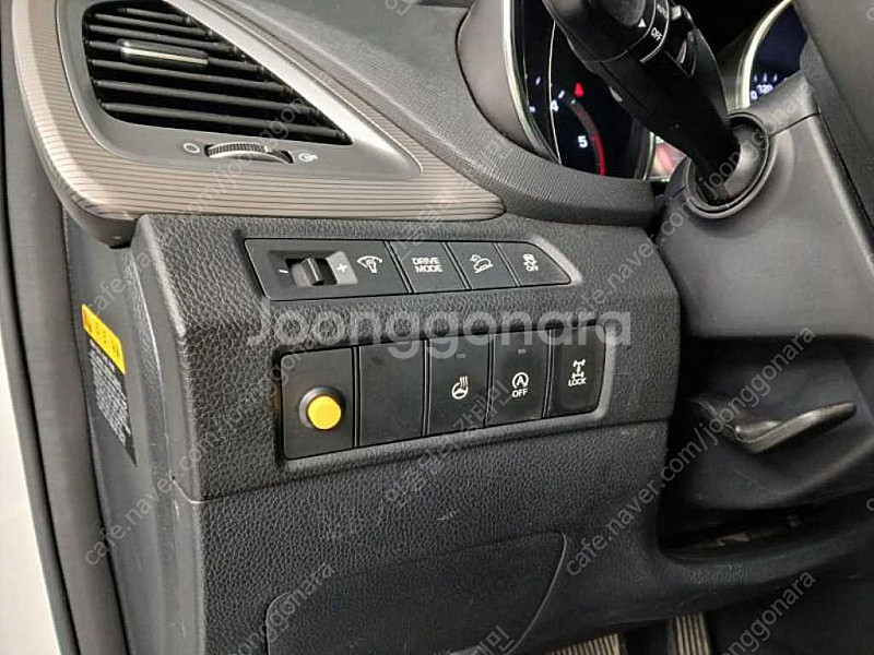 현대 더뉴맥스크루즈 E-VGT R22 4WD 판매합니다...--9