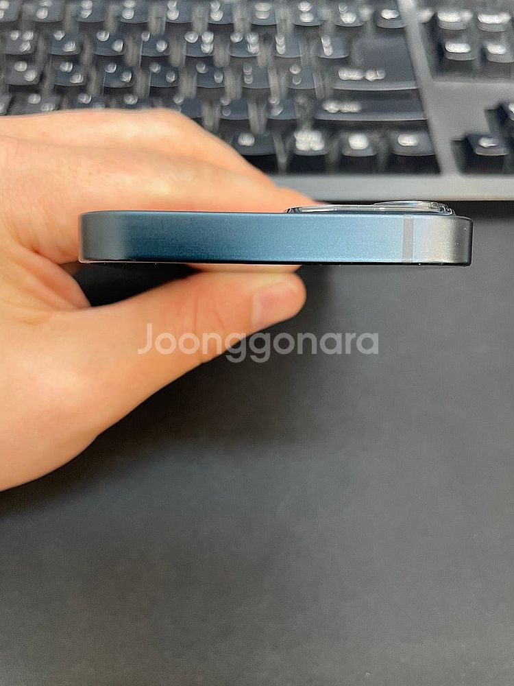 아이폰13미니 블랙 128GB 가성비좋은중고28만팝니다...--3