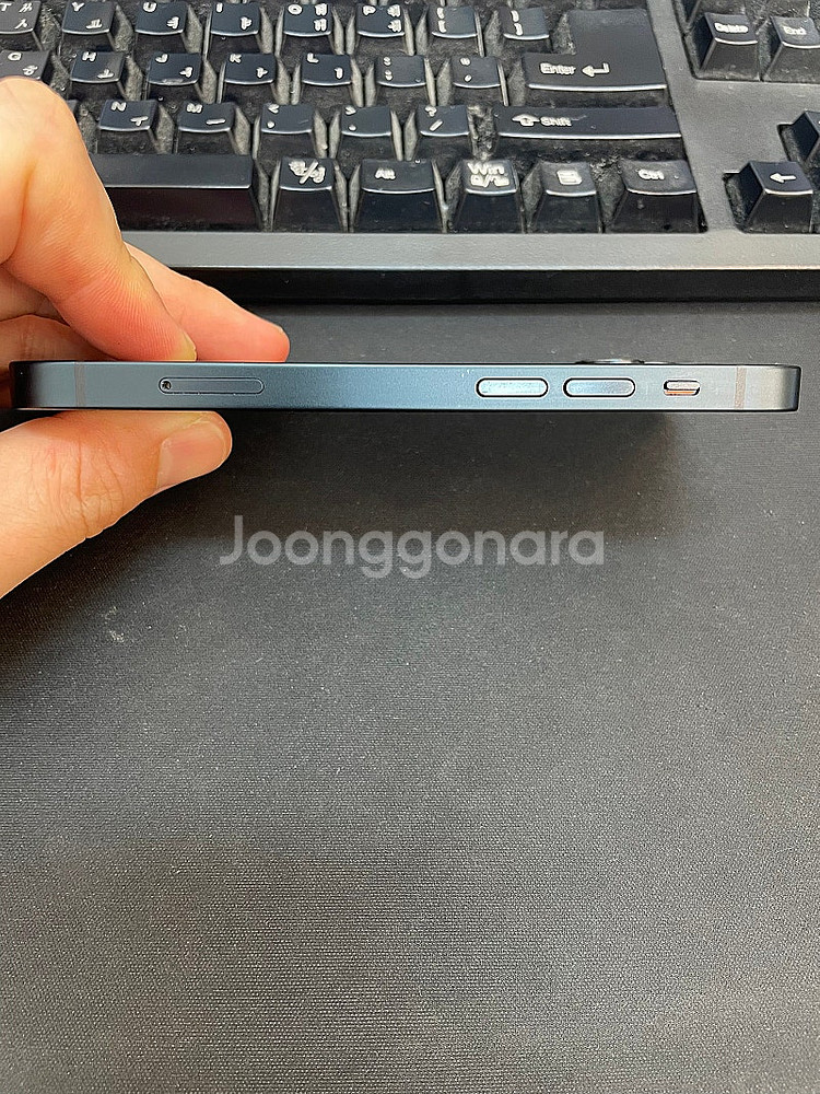 아이폰13미니 블랙 128GB 가성비좋은중고28만팝니다...--6