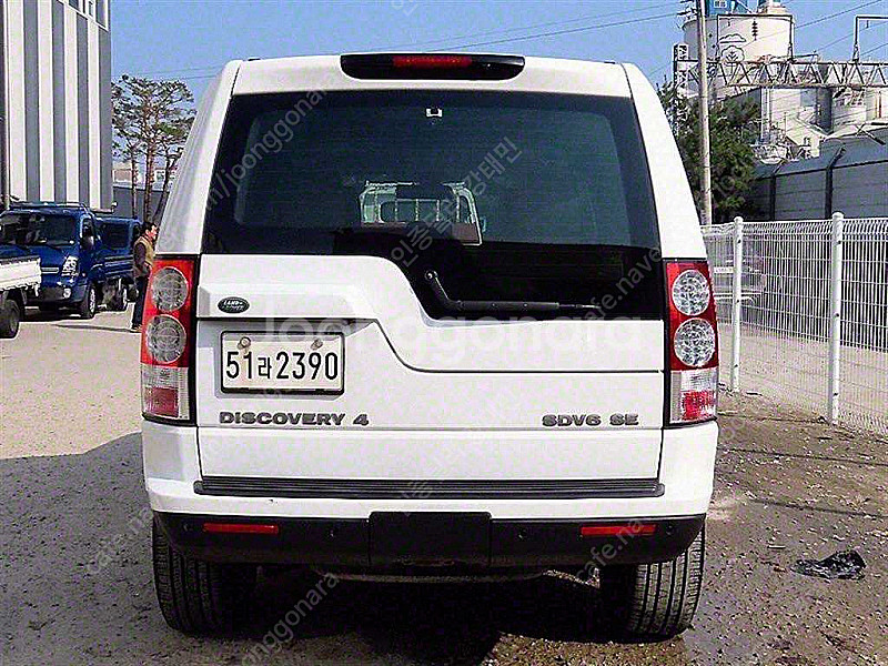 랜드로버 디스커버리4 30 SDV6 SE 최저가 판매합...--3