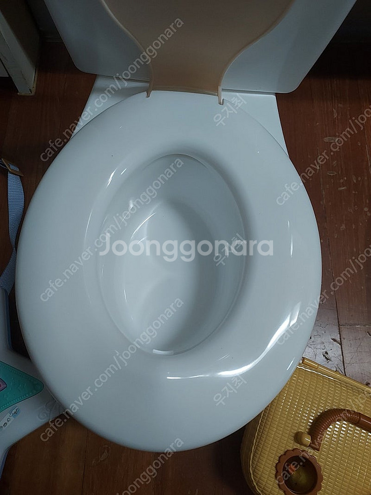 애기변기,장난감들 전부18000원--2