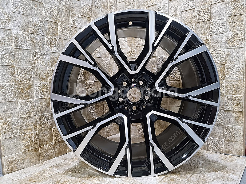 (판매)BMW X5m X6m 컴페티션 809M 21인치...--0