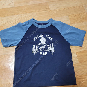 유니클로 폴햄 티셔츠 130사이즈