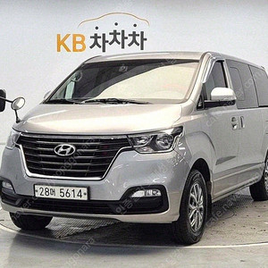 그랜드 스타렉스 중고 더 뉴 그랜드 스타렉스 중고차 9인승 회색 2019년식 76,000km 4WD 어반 9인승 프리미엄 스페셜 중고자동차시세표