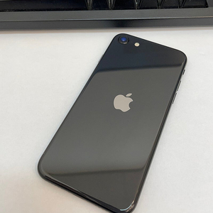 아이폰SE2 블랙 128GB 배터리90% 상태좋은 중고19만팝니다.