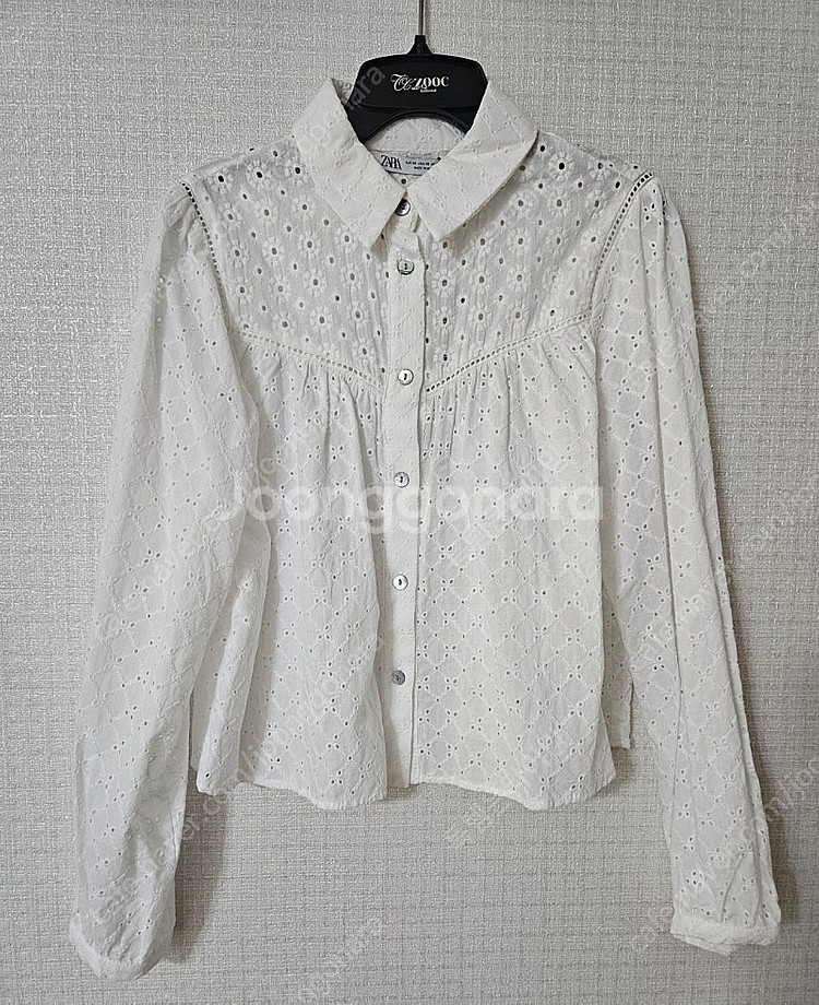 [새상품] ZARA 자라 펀칭자수 크롭셔츠 XS 화이트...--8