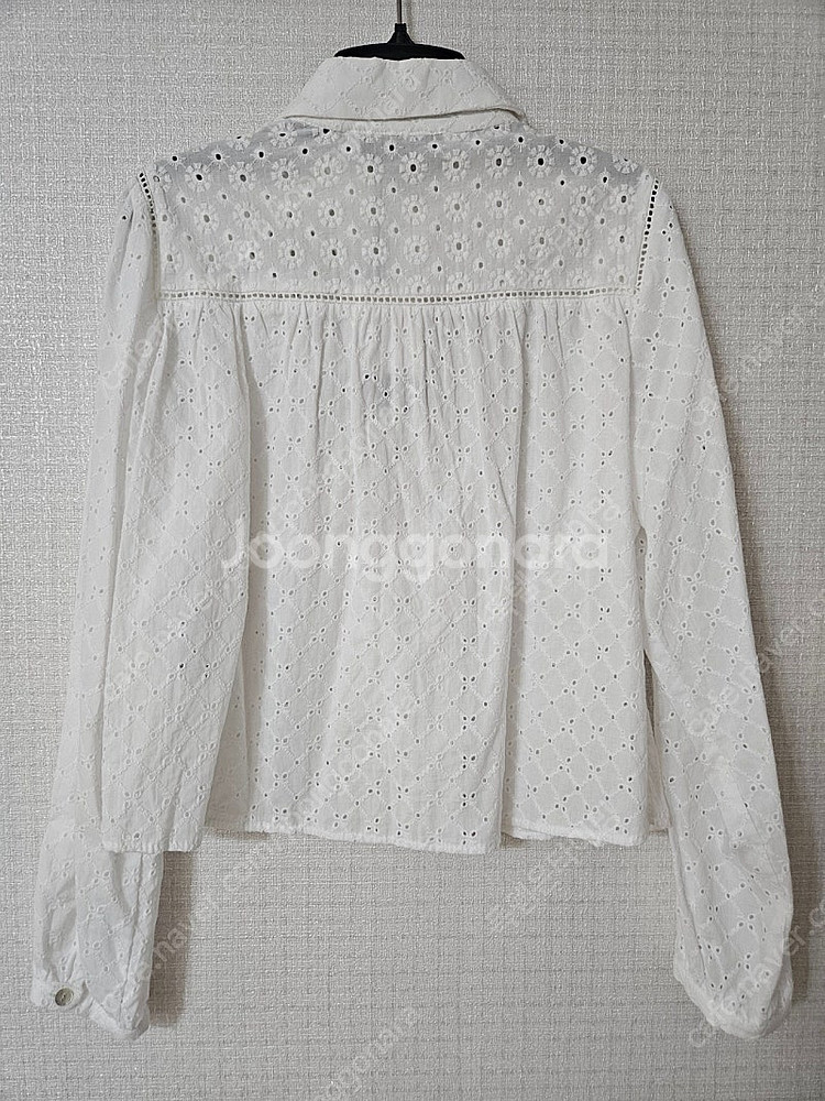 [새상품] ZARA 자라 펀칭자수 크롭셔츠 XS 화이트...--9