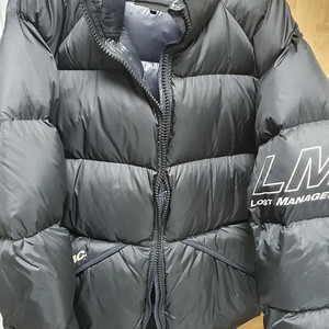 lmc 숏패딩 L사이즈
