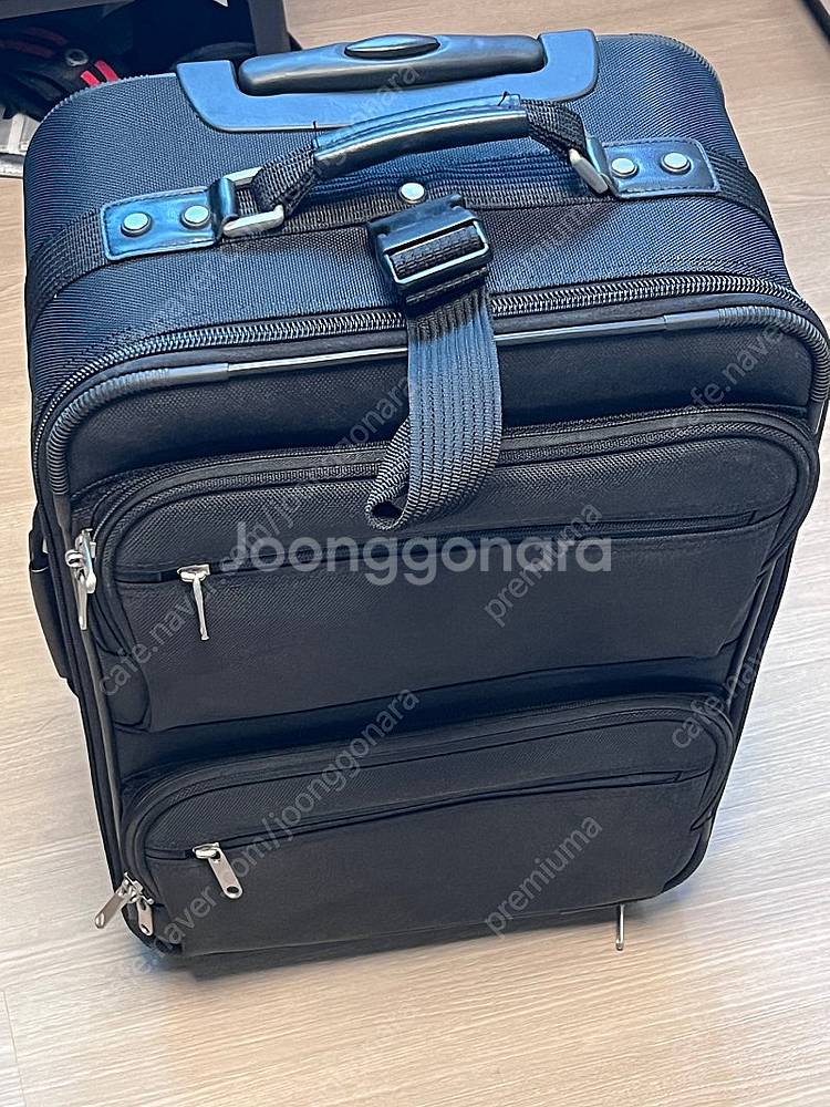 기내용 승무원 캐리어--1