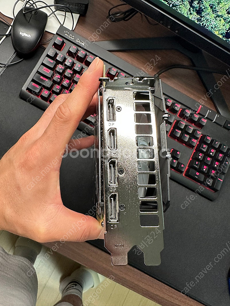 신품급 갤럭시 RTX 2070 SUPER 그래픽카드 팝...--4