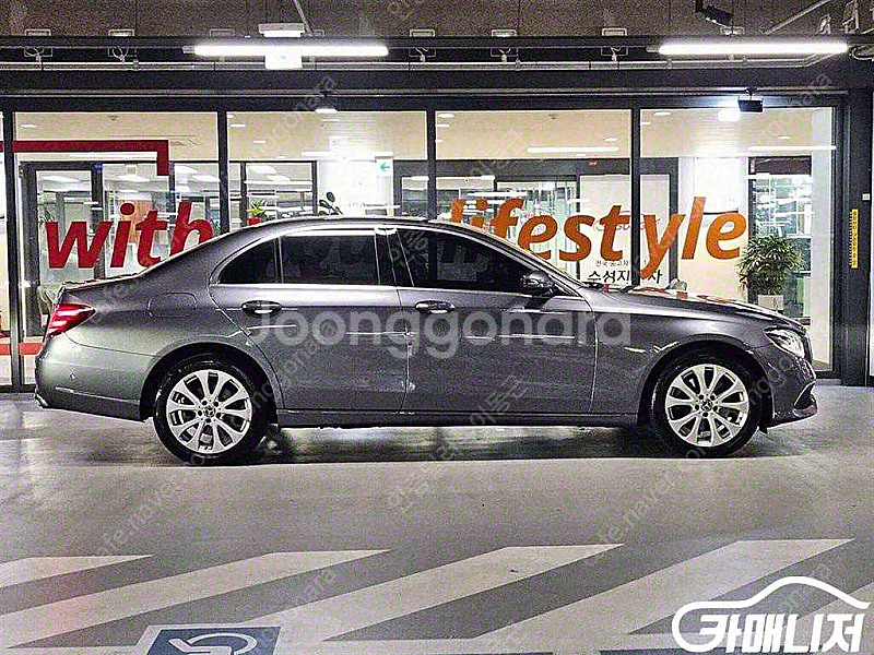 [벤츠]E-클래스 W213 E220d 4MATIC 익스...--3