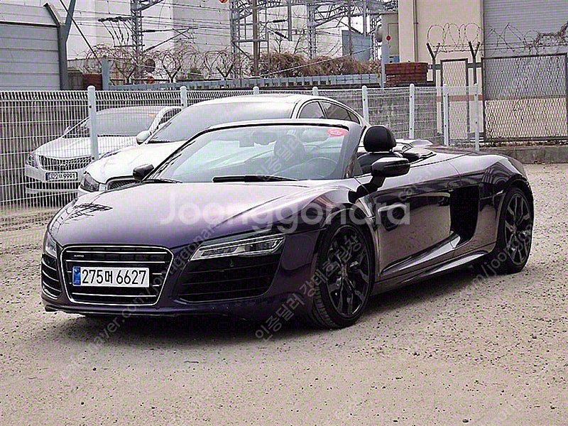 아우디 R8 중고 R8 중고차 검정색 2015년식 71,358km 5.2 V10 스파이더 중고자동차--6