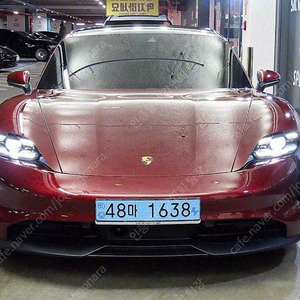 포르쉐 타이칸 중고 포르쉐 타이칸 중고차 빨간색 2021년식 35,167km 4S 개인사업자 차량구매