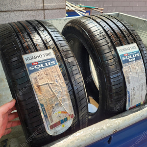 245 45 17 금호 솔루스 TA51 245/45R17 새상품