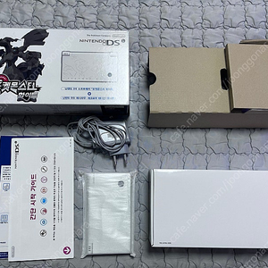 닌텐도 dsi 포켓몬스터 에디션! 화이트 제크로무