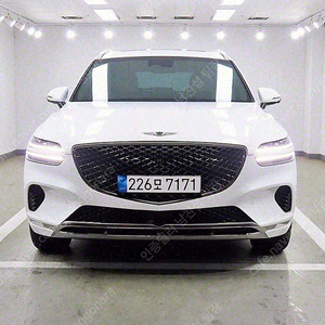 GV70 중고 GV70 흰색 2023년식 11,138km 2.5T 가솔린 AWD 기본형 개인사업자 차량구매