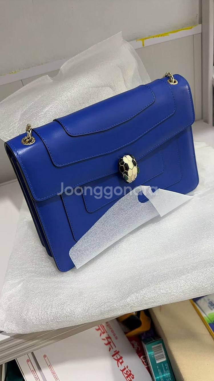 불가리 새가방 판매--1