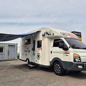 캠핑카 중고 포터2 흰색 2016년식 46,697km 기본형 저렴한 중고차
