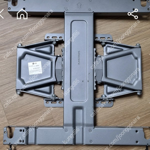 LG TV 벽걸이용 거치대 팝니다. LSW430A