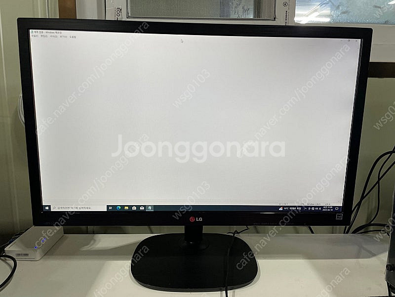 LG 27MP35HQ 27인치 모니터 판매합니다.--1