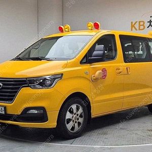 어린이보호차량 더 뉴 그랜드 스타렉스 중고차 노란색 2020년식 66,124km 어린이보호차 LPi 15인승 중고차 할부혜택