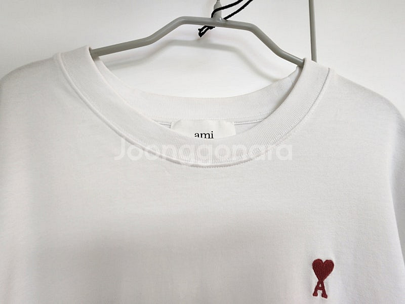 아미 스몰 하트 로고 남성 티셔츠 라지 사이즈 정품--2