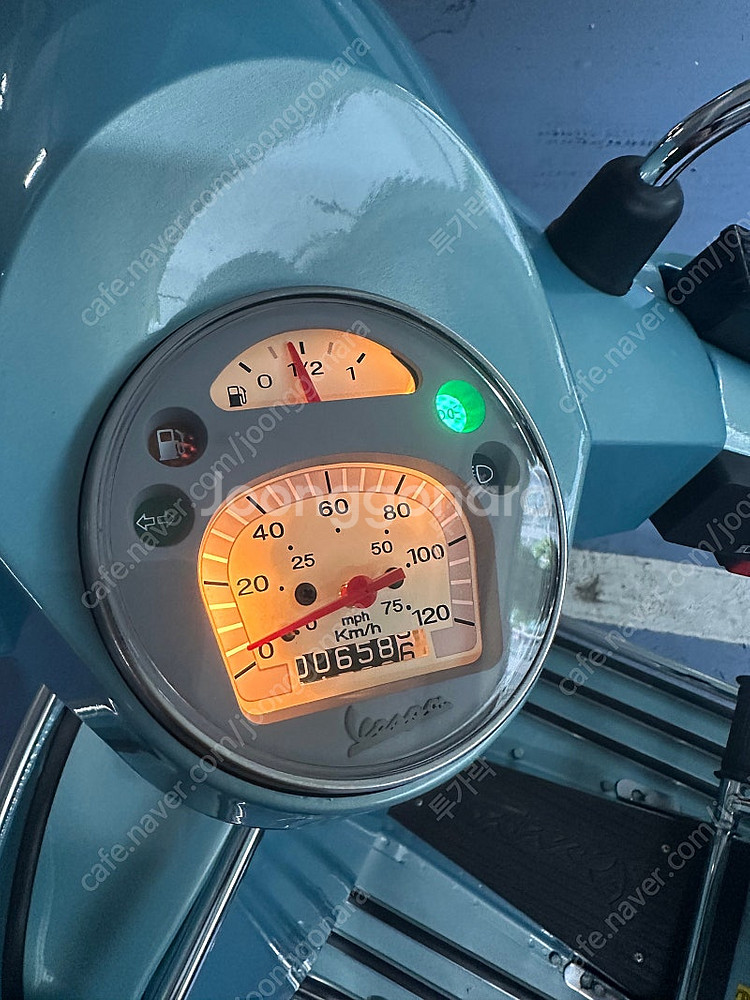 베스파 PX125 (17년식) 팔아요 주행거리 658K...--0
