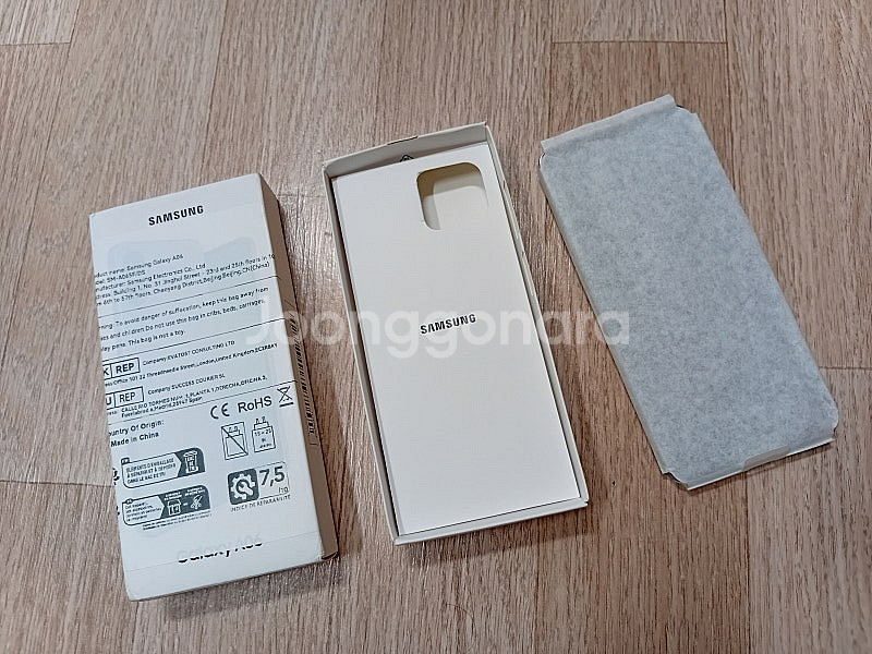 새제품 갤럭시 a06 글로벌판 4gb / 128gb--0