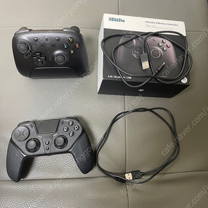 8BitDo 얼티메이트2 컨트롤러 및 q300 컨트롤러 팝니다~!!!