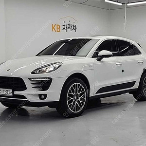 포르쉐 중고 포르쉐 마칸 중고 흰색 2015년식 디젤 3.0 S 중고차카페