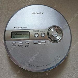 sony 소니 cdp 워크맨 mp3라디오 D-NF340 팝니다