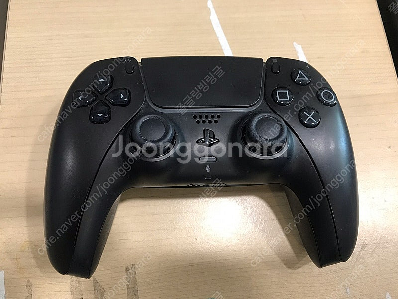 PS5 듀얼센스 판매합니다--1